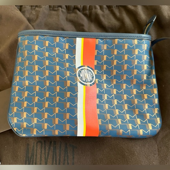 Like New MOYNAT OH! Tote and Pouch - Picture 6 of 9